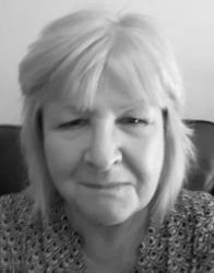 Caroline Bennett Caroline Bennett